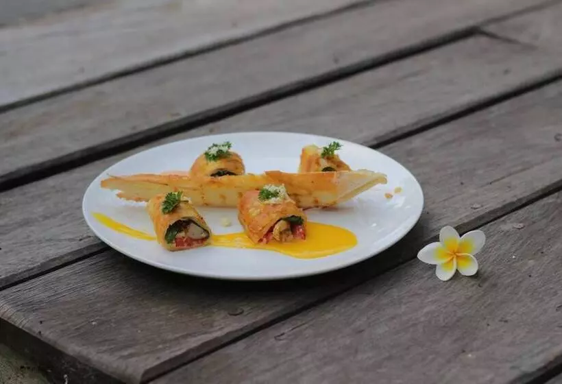 Aamiaismajoitus (B&B) Ubud Suites