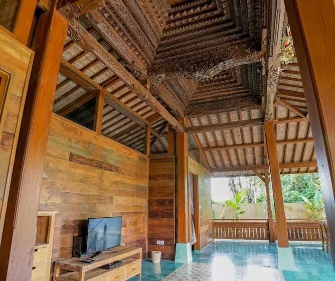 Aamiaismajoitus (B&B) Ubud Suites