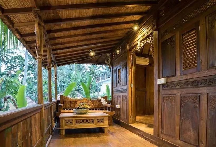 Aamiaismajoitus (B&B) Ubud Suites
