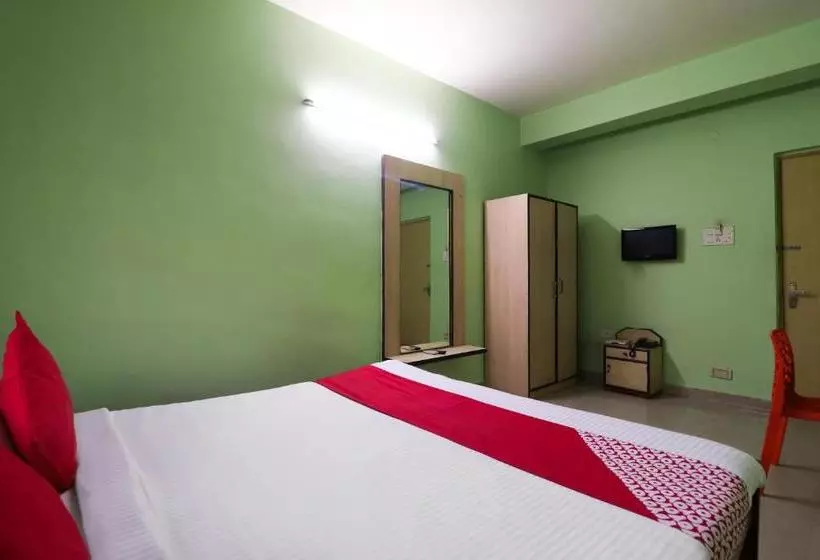 Fabhotel Vesper