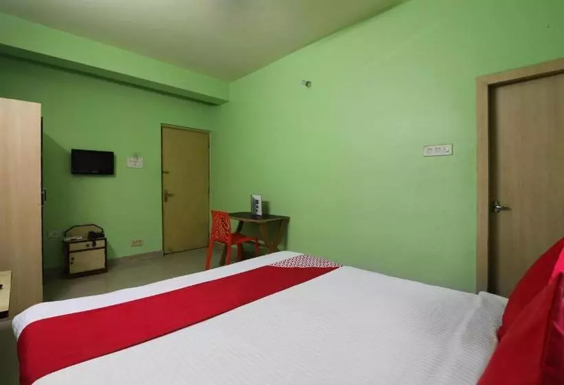 Fabhotel Vesper