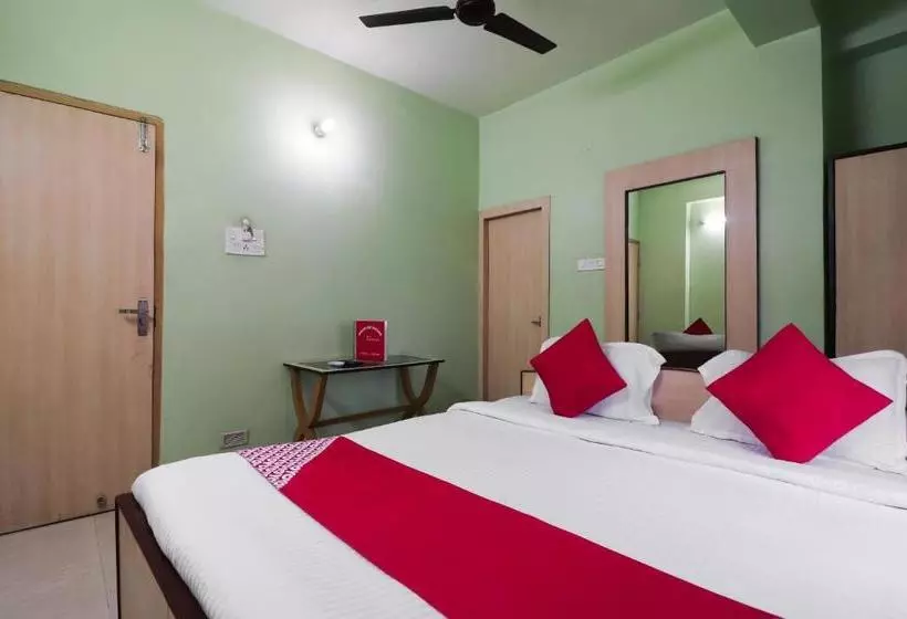 Fabhotel Vesper