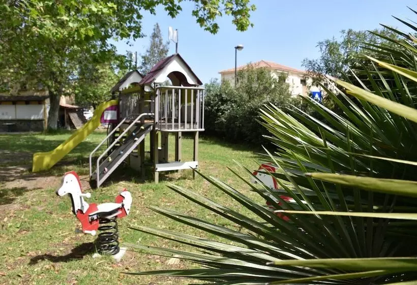 簡易ホテル Camping U Libecciu    Vacances Ulvf
