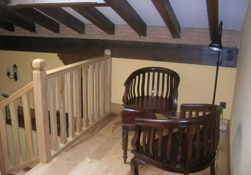 مسافرخانه Posada La Aldea