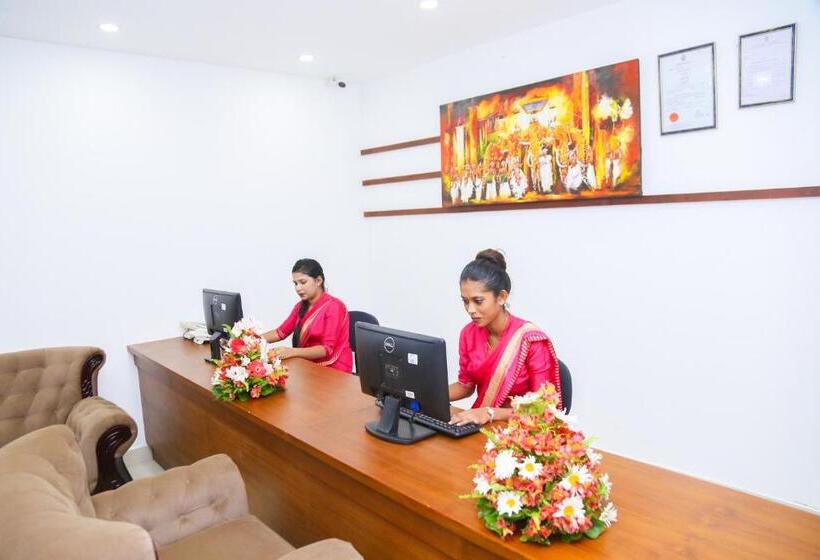 Hôtel Crystal Resort Dickwella