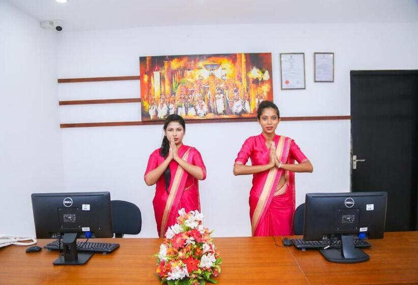 Hôtel Crystal Resort Dickwella