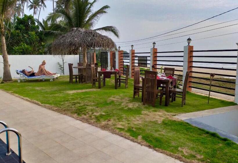 فندق Crystal Resort Dickwella