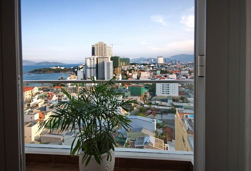 Gibson Hotel Nha Trang