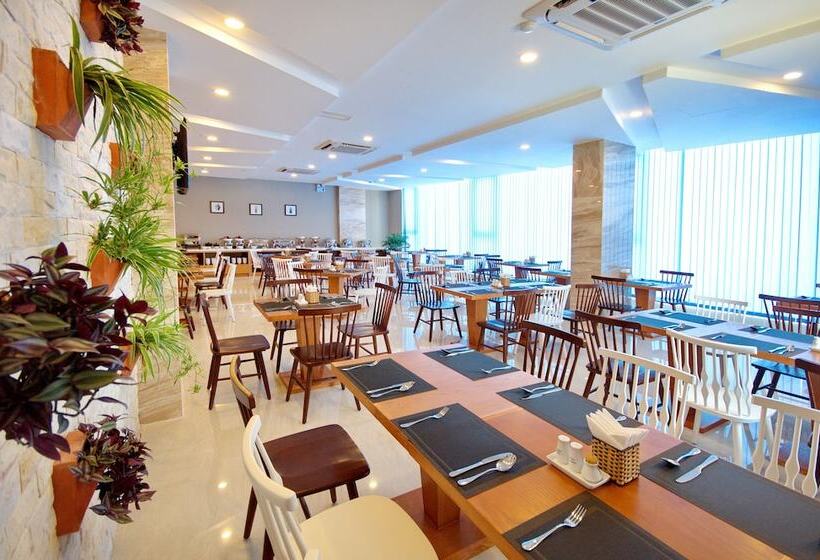 Gibson Hotel Nha Trang