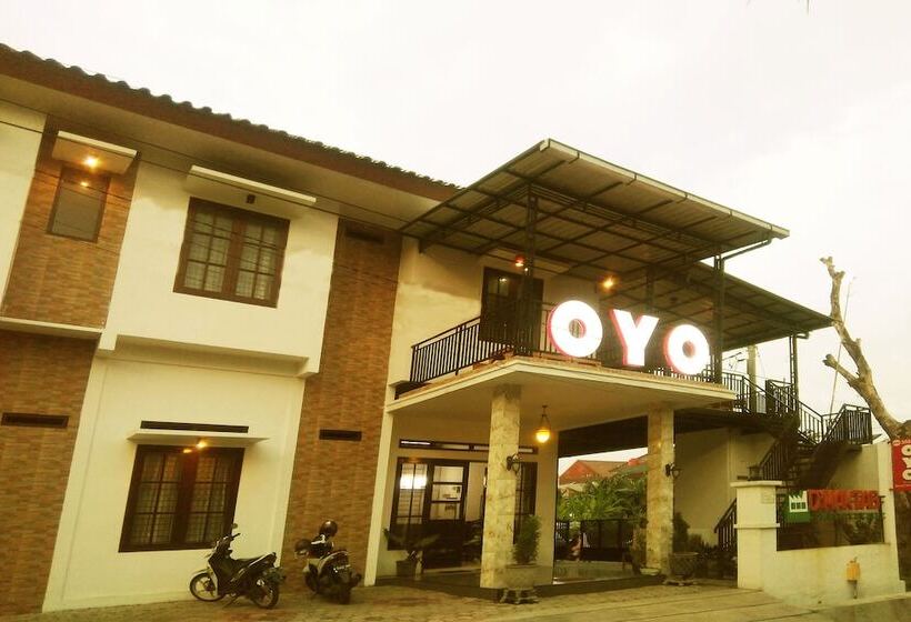 酒店 Oyo 350 D' Maktab Homestay Syariah