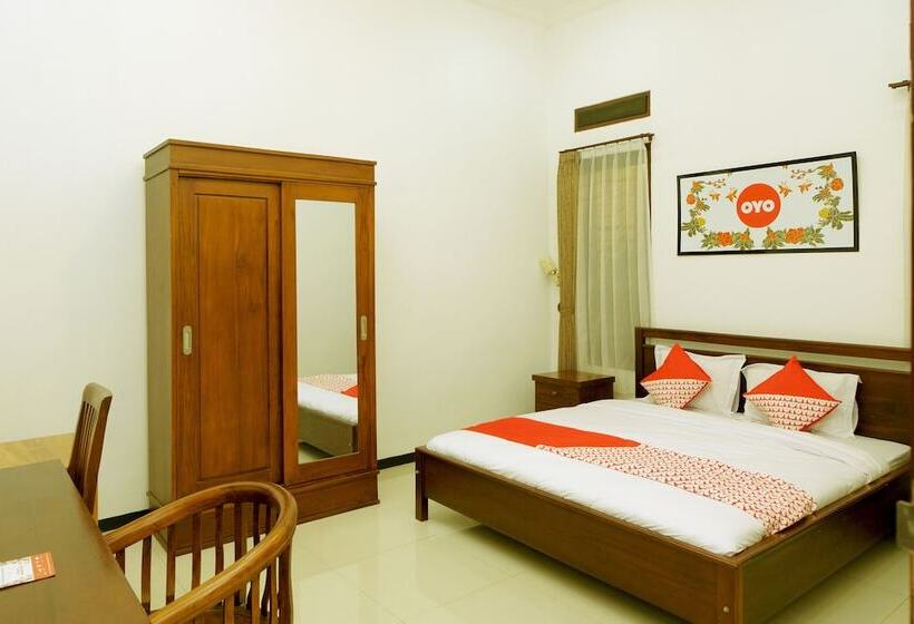 酒店 Oyo 350 D' Maktab Homestay Syariah