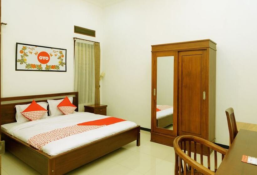 酒店 Oyo 350 D' Maktab Homestay Syariah