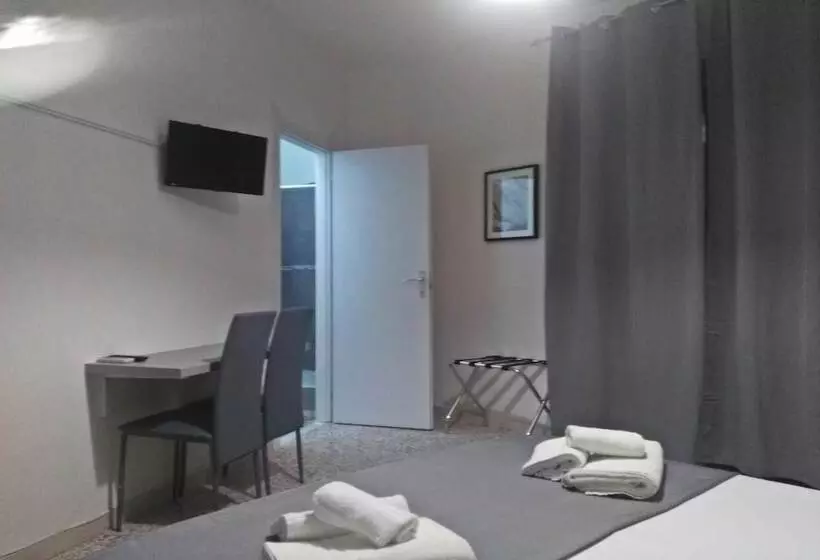 ペンション Alghero Seaside