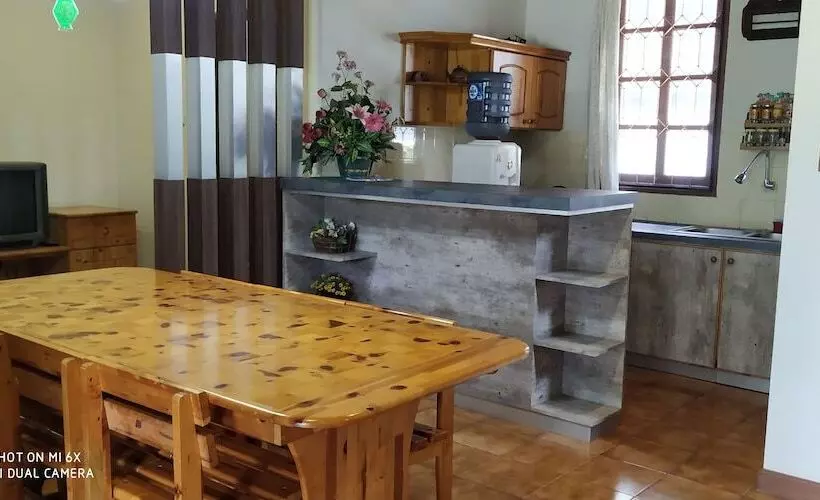 Villa Bumblebee 2 – Little Venice Puncak