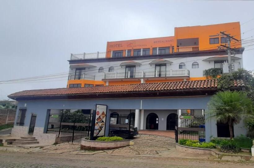 Vista Los Volcanes Hotel Y Restaurante