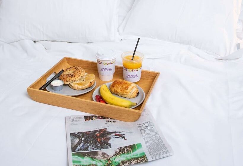 Yotelair Singapore Changi Airport Landside