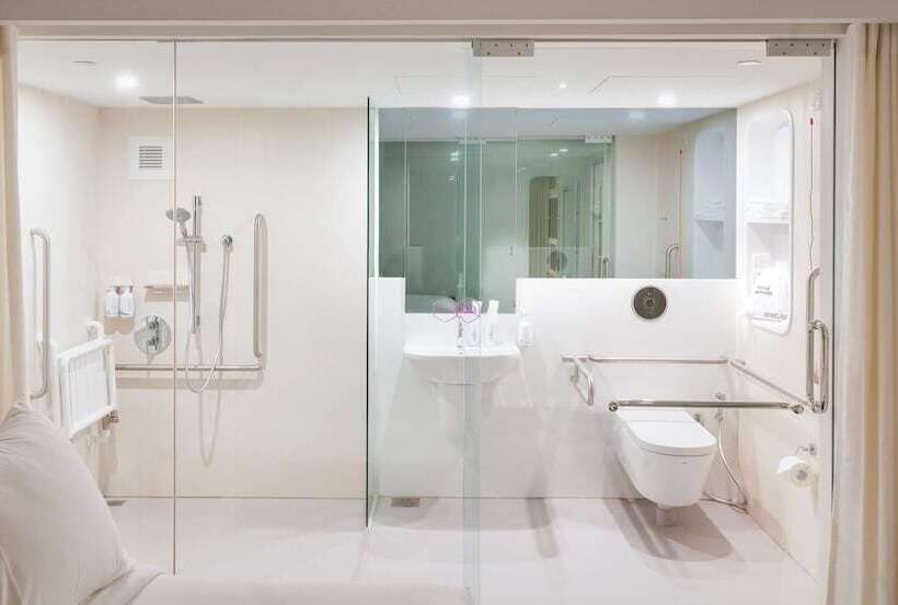 Yotelair Singapore Changi Airport Landside