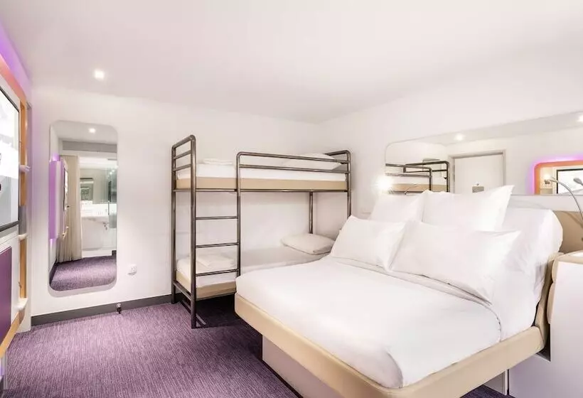 Yotelair Singapore Changi Airport Landside