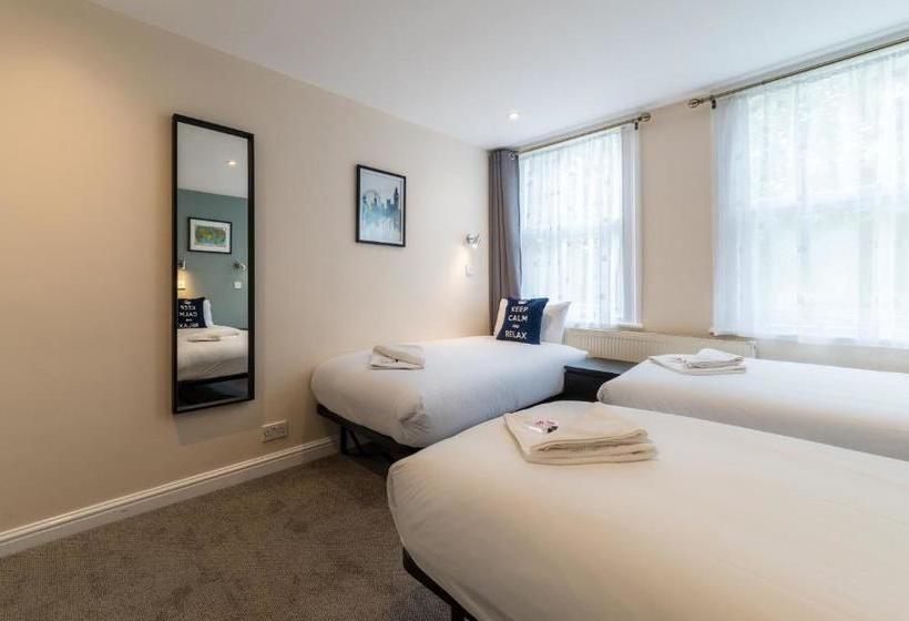 호텔 Golden By Saba