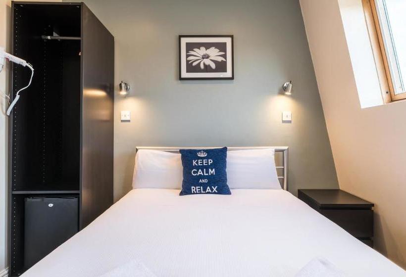 호텔 Golden By Saba