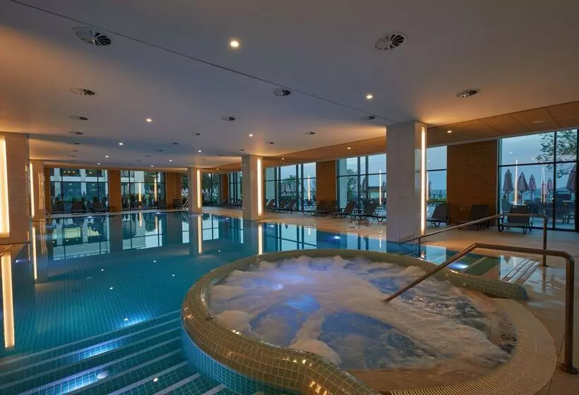 Hotelli Secrets Sunny Beach Resort & Spa - Adults Only