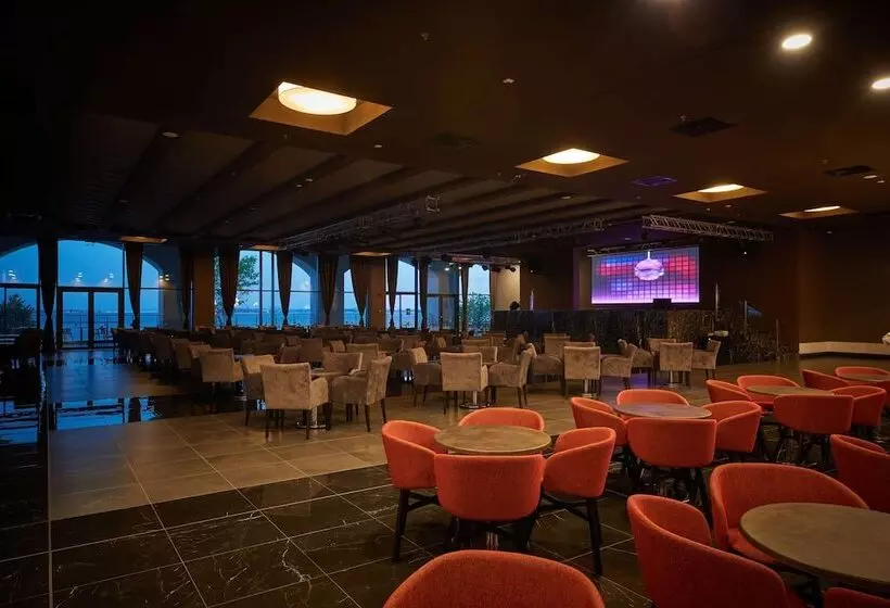 Hotelli Secrets Sunny Beach Resort & Spa - Adults Only