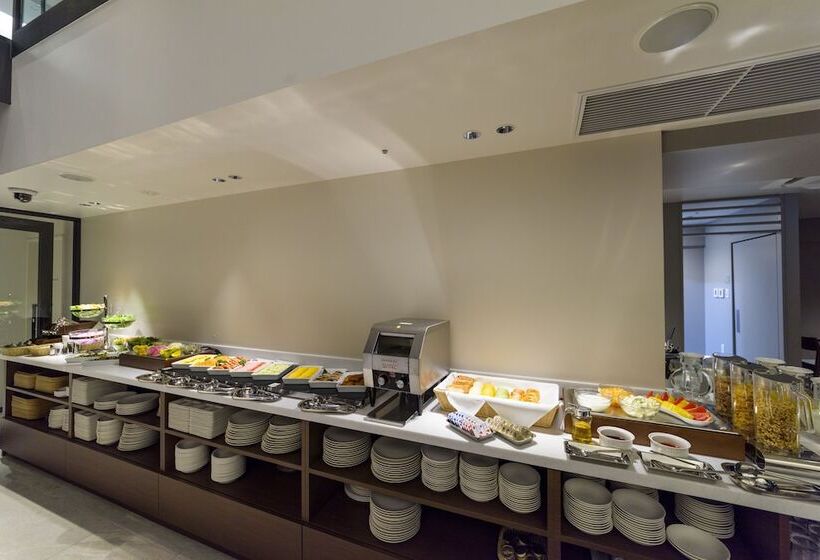 Best Western Plus Hotel Fino Osaka Kitahama