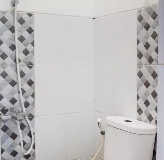 هتل Hutasimo Residence By Oyo Rooms