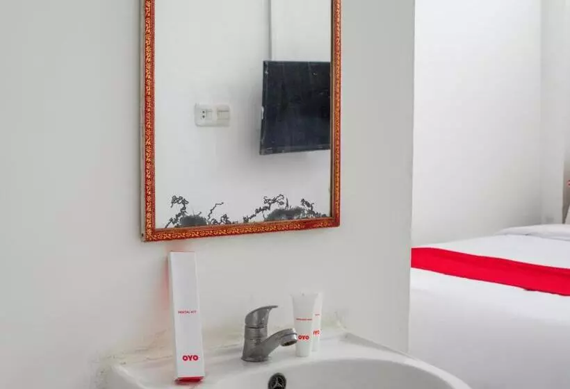 هتل Hutasimo Residence By Oyo Rooms