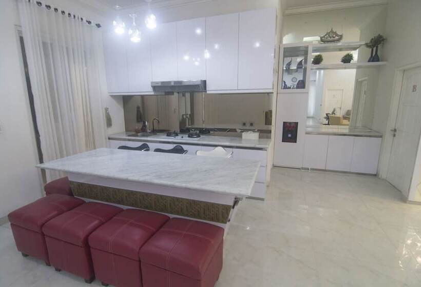 فندق Royal Homy Syariah