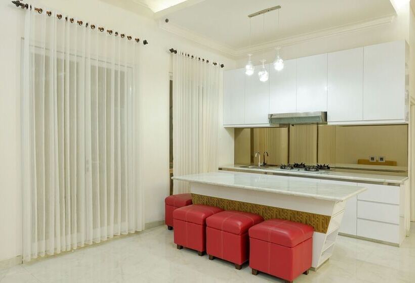 فندق Royal Homy Syariah