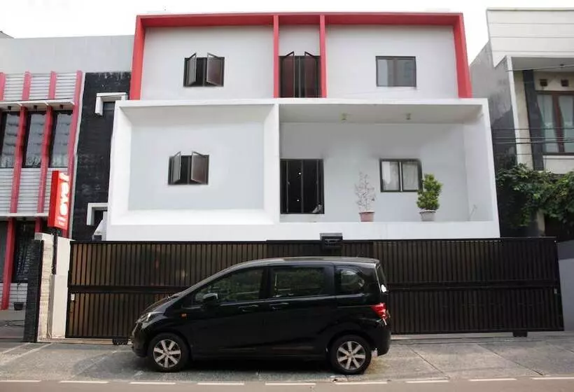 ホテル Cempaka Place Neo