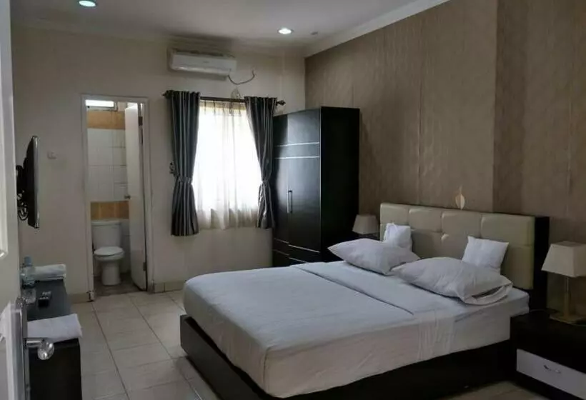 هتل Wisma Bintang Jadayat 3