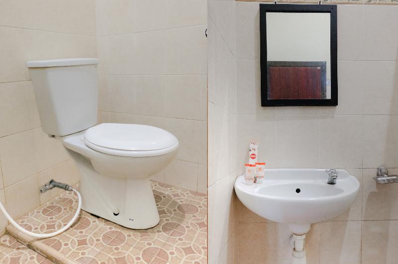 酒店 Yustin Family Homestay Syariah Malang