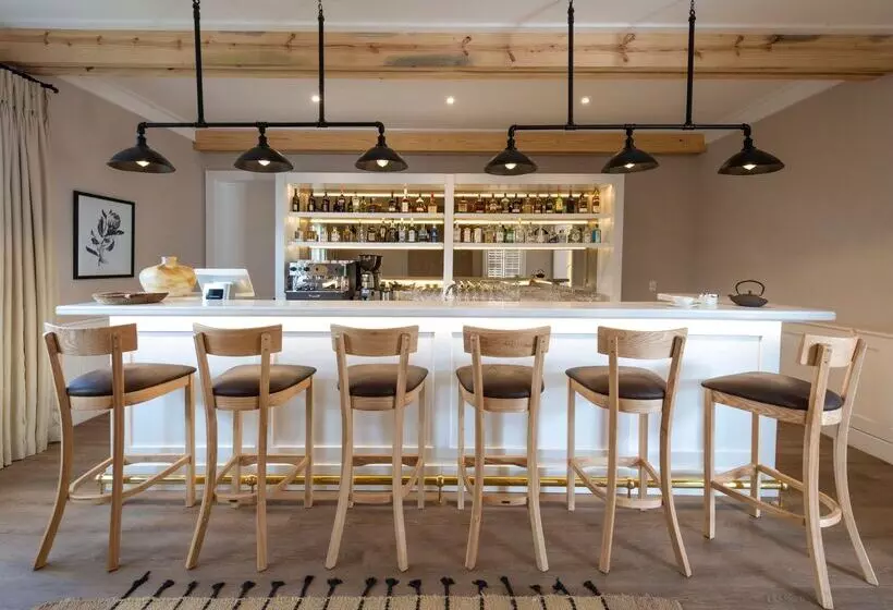 Hotelli Riverdene Family Lodge