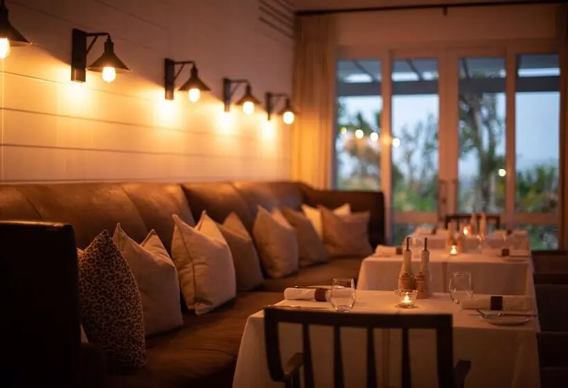 Hotelli Riverdene Family Lodge