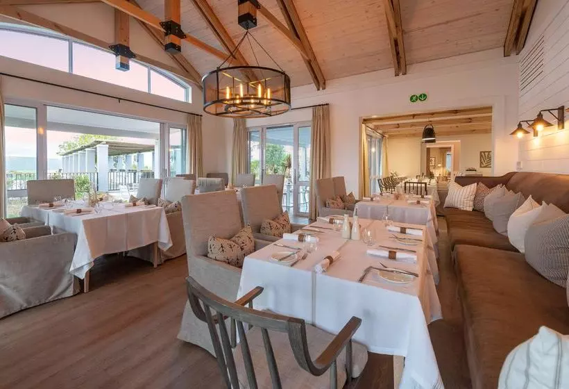 Hotelli Riverdene Family Lodge