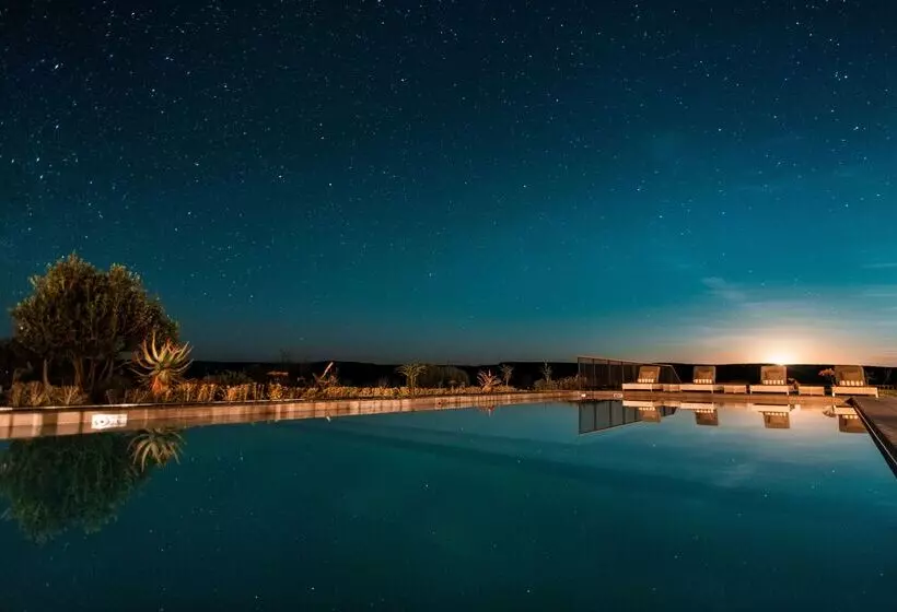 Hotelli Riverdene Family Lodge