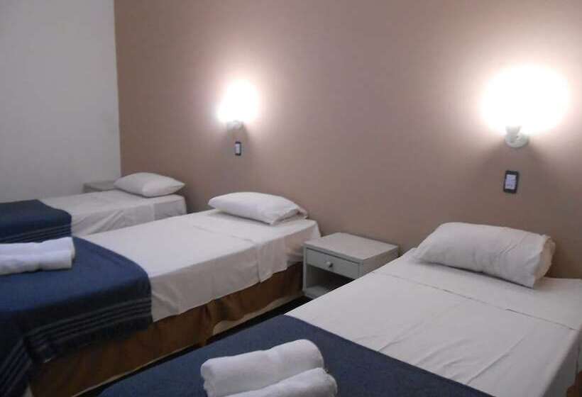 בית מלון כפרי La Gran Manzana