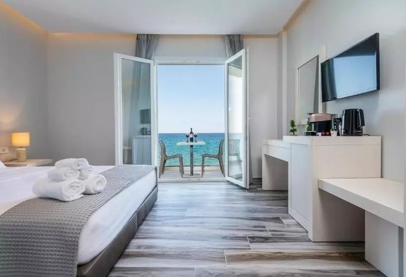 ユースホステル Kyma Rooms & Suites