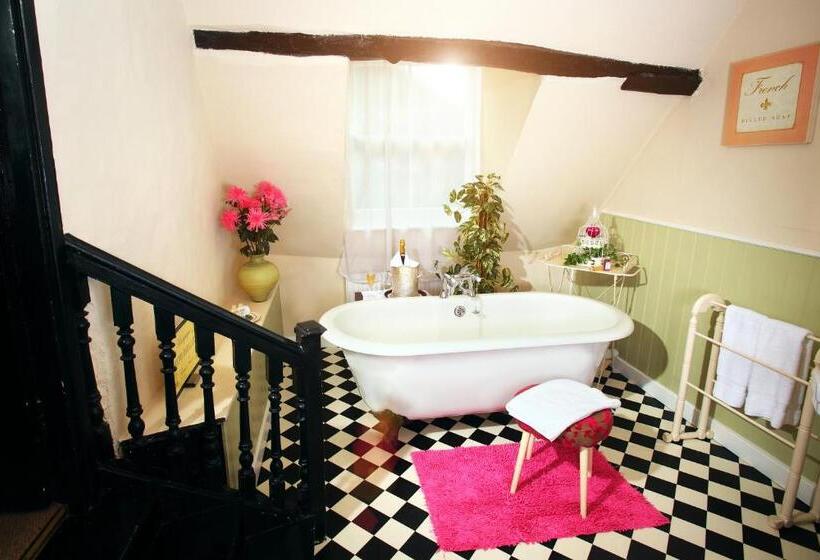 فندق House Of Agnes