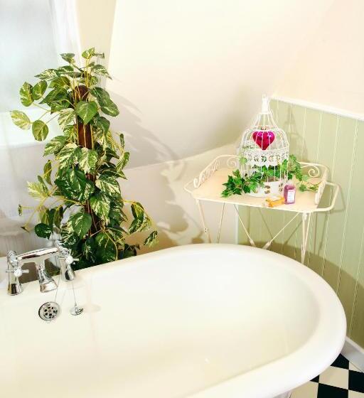 فندق House Of Agnes