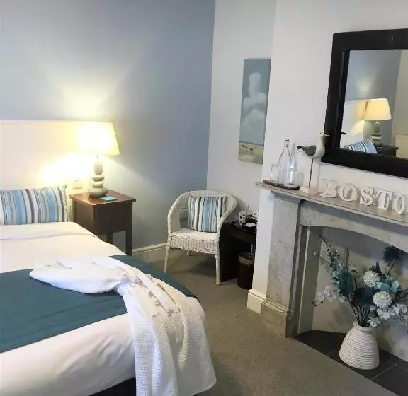 هتل House Of Agnes