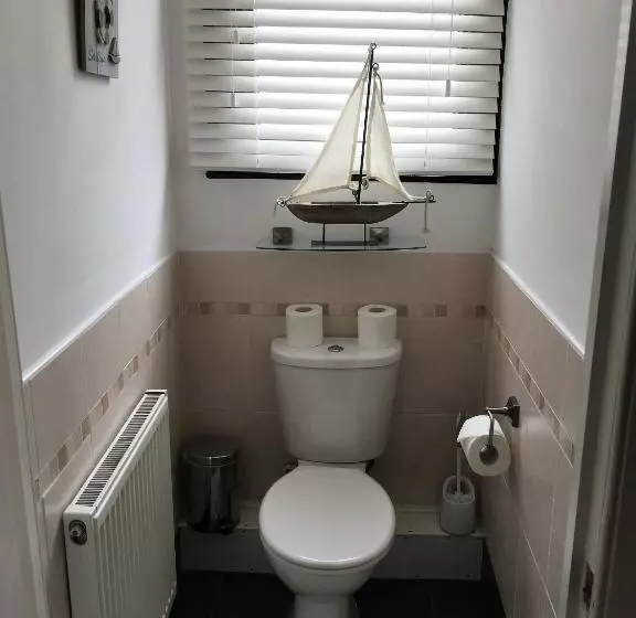 هتل House Of Agnes