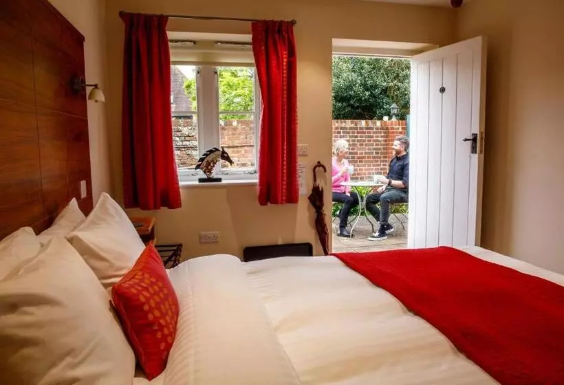 هتل House Of Agnes