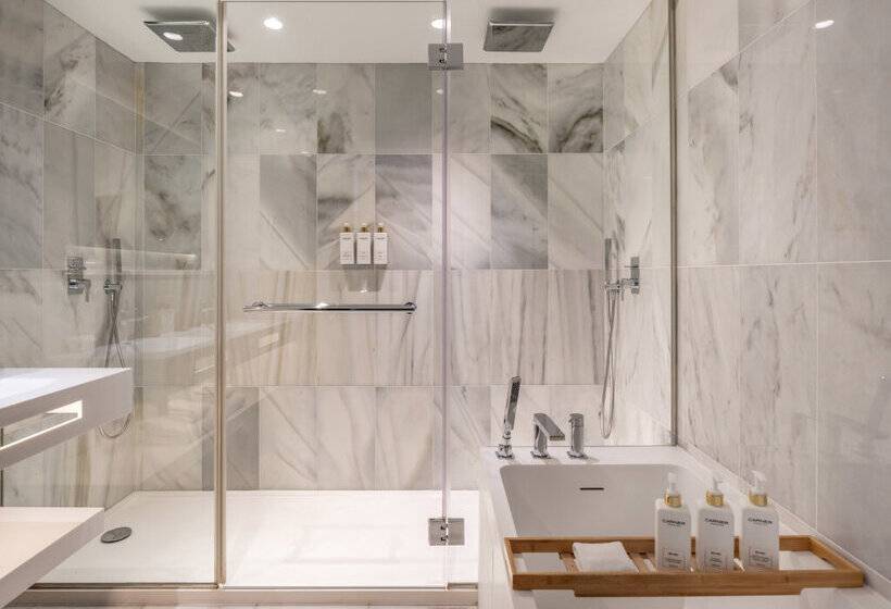اتاق پرمیوم با چشم‌انداز دریا, De Mar Gran Meliá, The Leading Hotels of The World - Adults Only