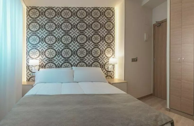 اتاق استاندارد یک نفره, Gastrohotel Boutique Rh Canfali