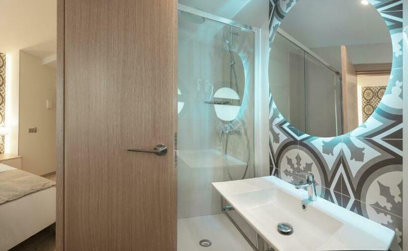 חדר סטנדרט נוף לעיר, Gastrohotel Boutique Rh Canfali