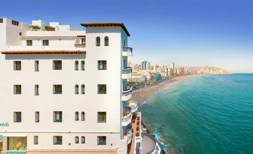 اتاق استاندارد با تراس و چشم‌انداز دریا, Gastrohotel Boutique Rh Canfali