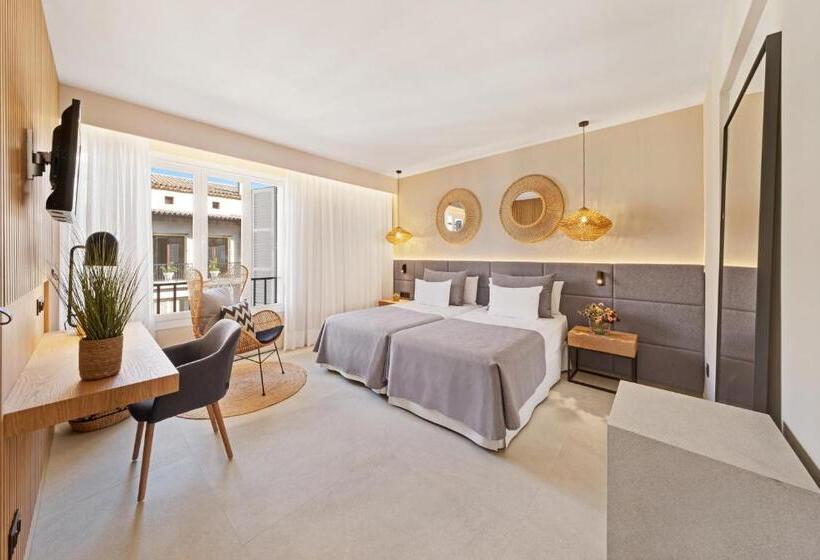 标准间, Almudaina